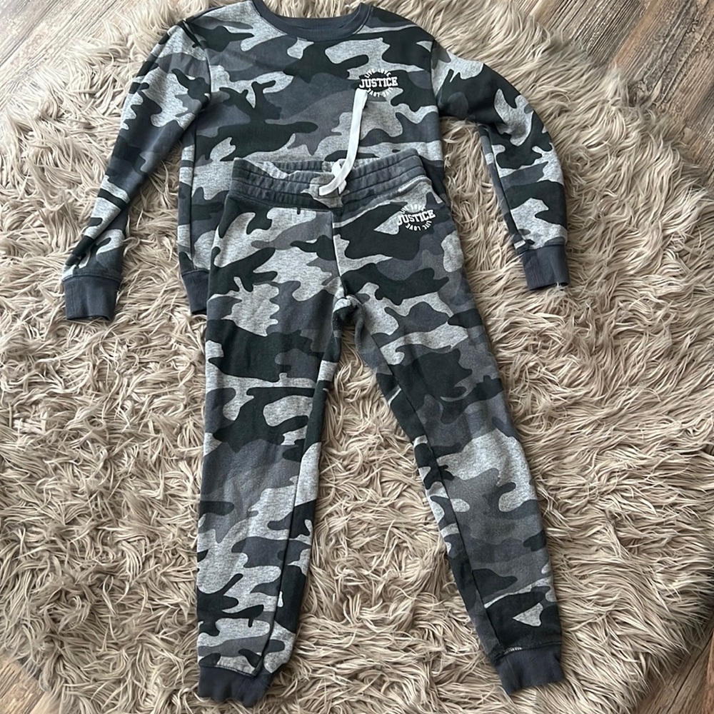Justice sweatsuit